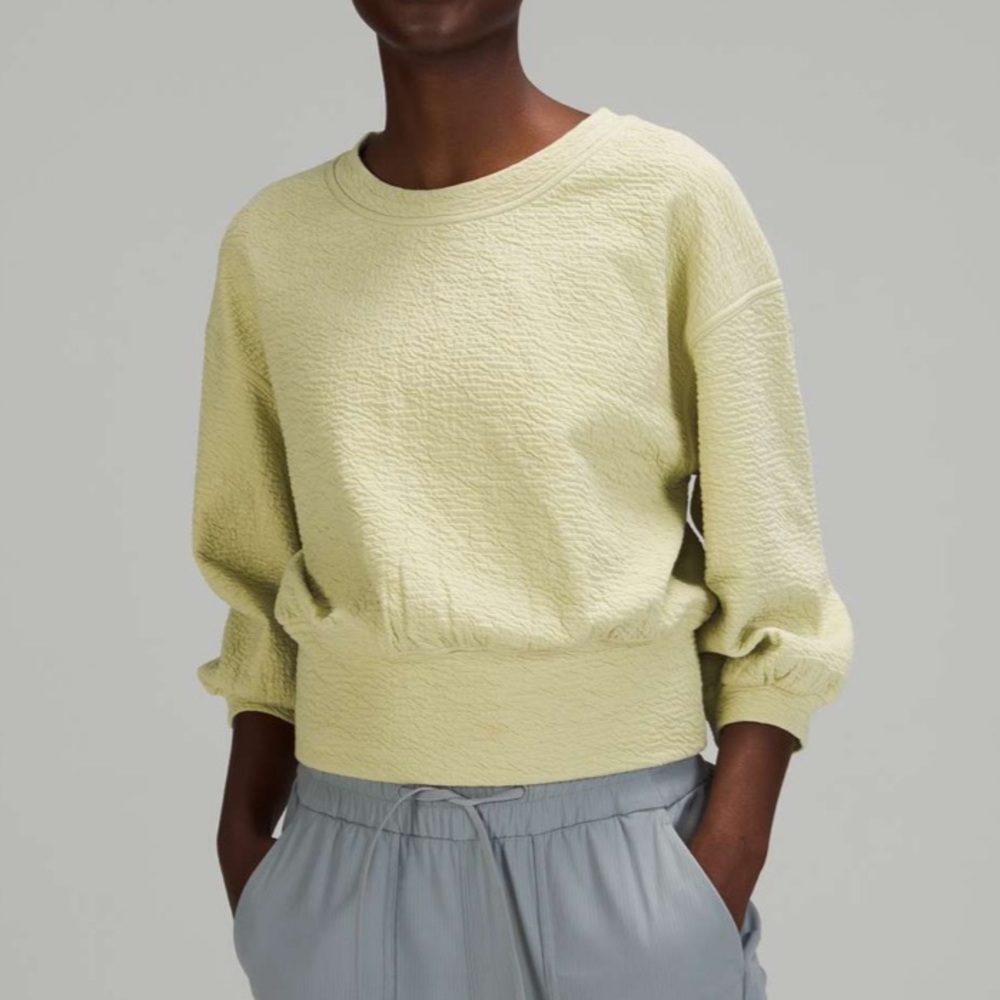 NWOT Lululemon Textured Crewneck Pullover Dew Green